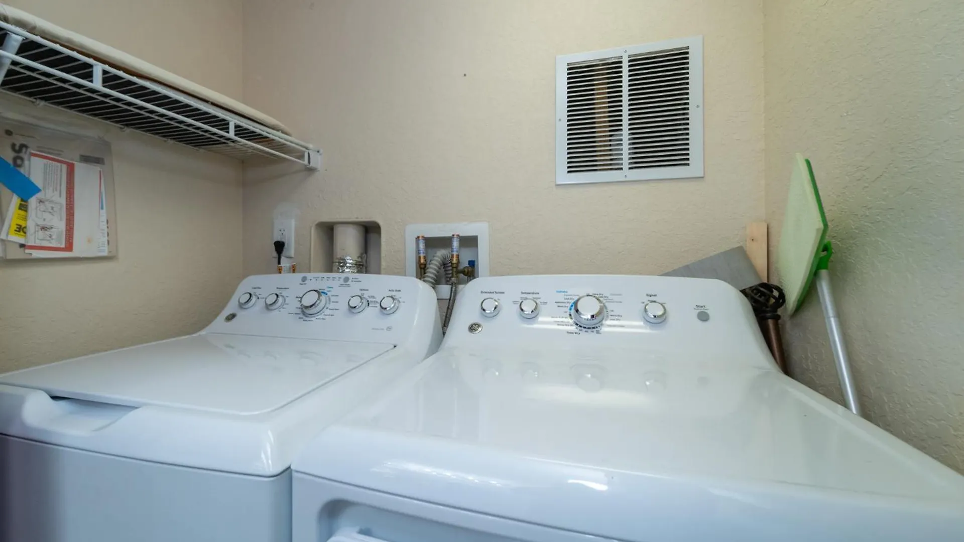 Regal Palms Townhome,Gated Community With Resort Amenities Davenport Holiday home