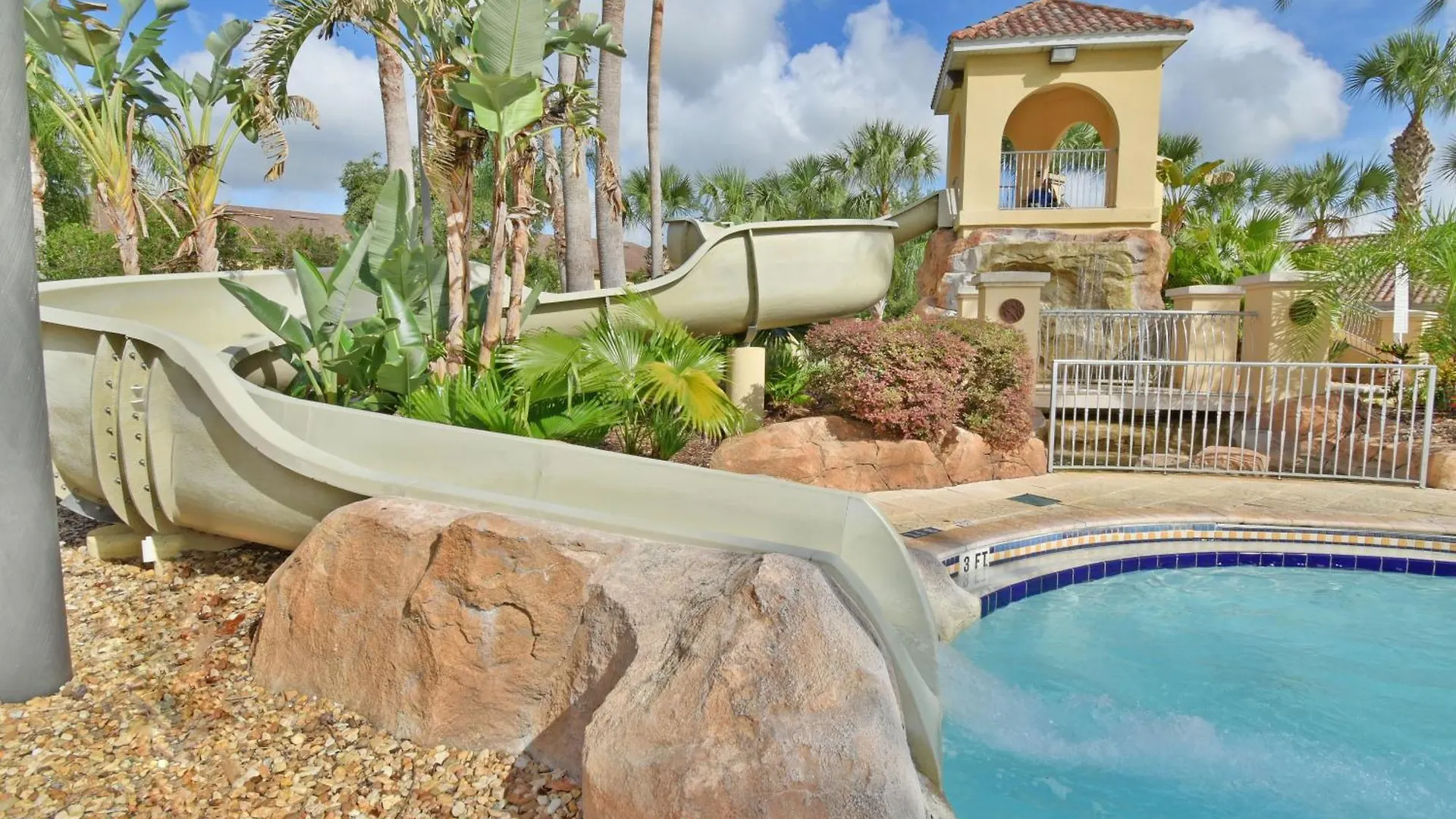 Holiday home Regal Palms Townhome,Gated Community With Resort Amenities Davenport
