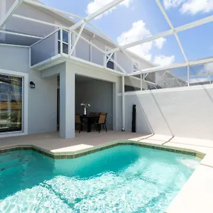 Gorgeous 4bd Close To W/ Pool @ Champions Gate 1196 Holiday home