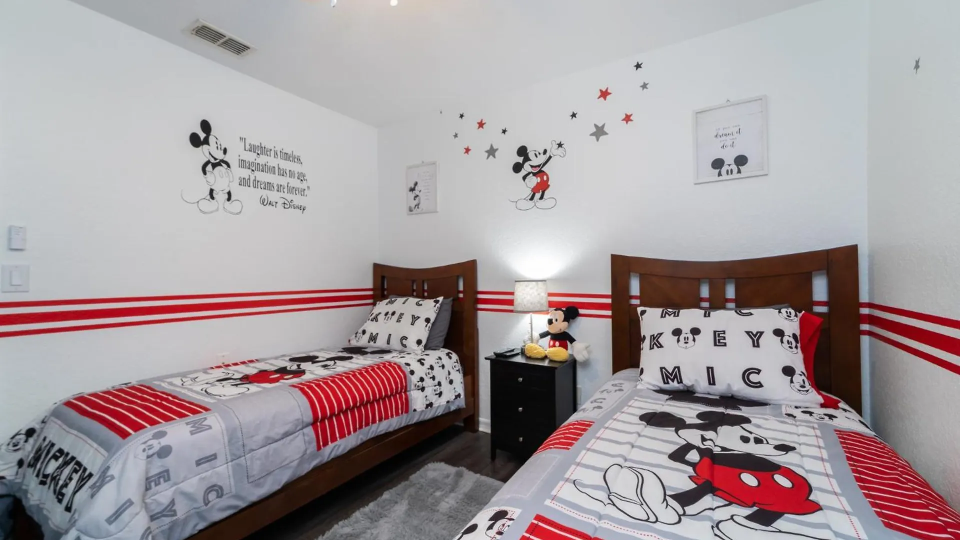 Regal Palms Townhome,Gated Community With Resort Amenities 대번포트